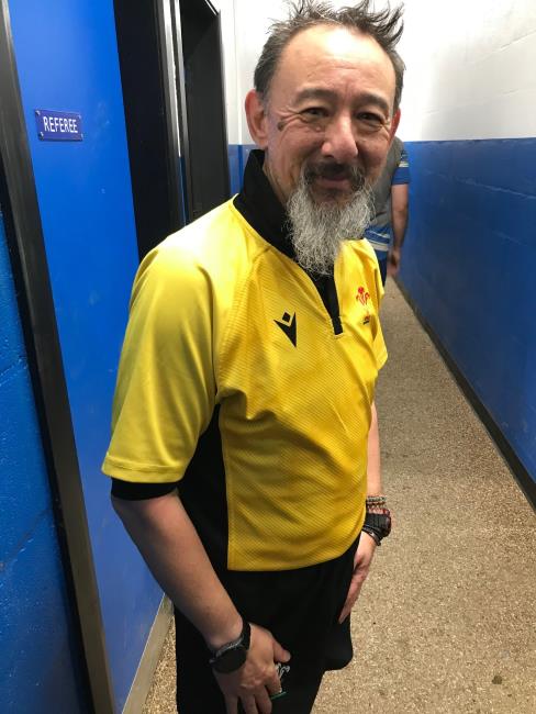 Referee Alex Yau - goatee and all
